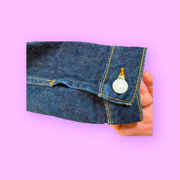 Girls Levi's Classic Jean Jacket (small) - Picture 5 of 6